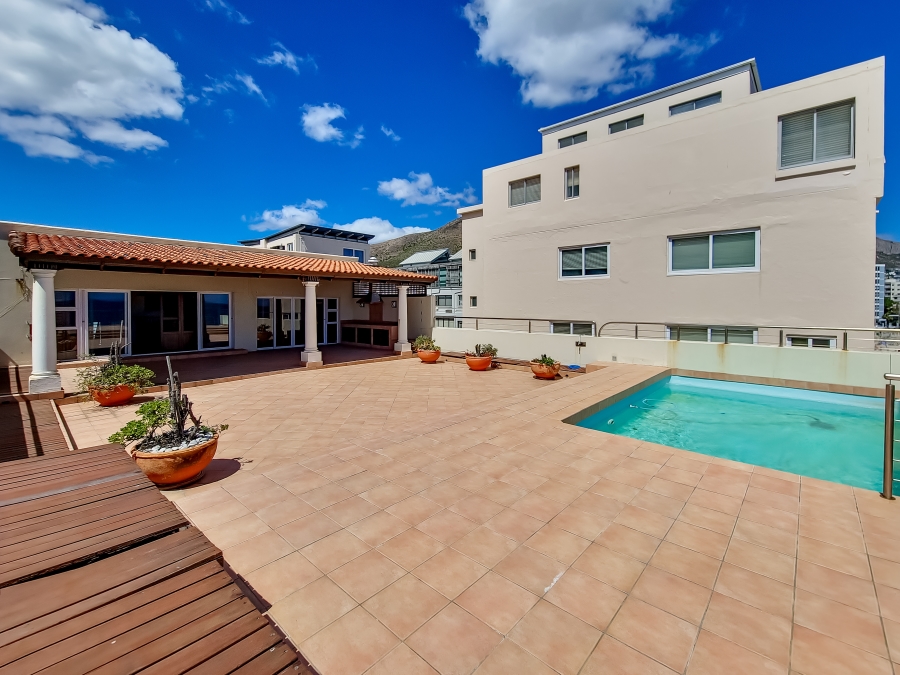 To Let 3 Bedroom Property for Rent in Mouille Point Western Cape